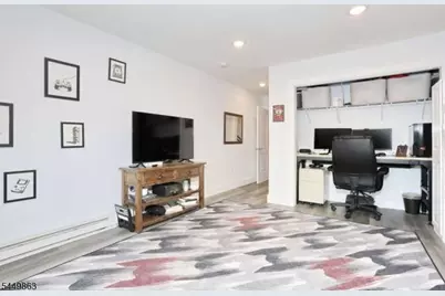 93 Prospect St, Garfield, NJ 07026 - Photo 9