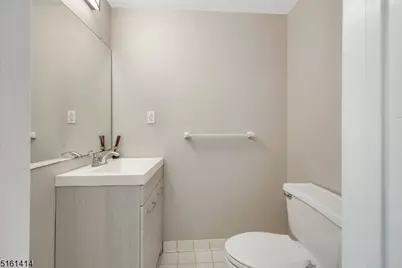 50 Pine St #211, Montclair, NJ 07042 - Photo 9