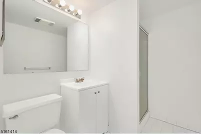 50 Pine St #211, Montclair, NJ 07042 - Photo 13