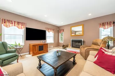 2 Kingston Ct, Jefferson Township, NJ 07438 - Photo 17