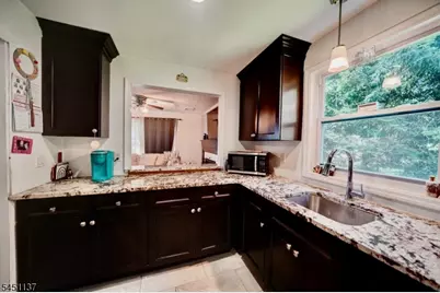 17 Orchard St, Pompton Lakes, NJ 07442 - Photo 7