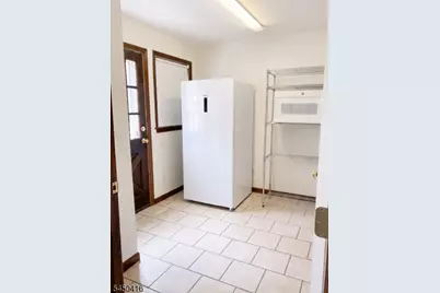 1601 N Stiles St, Linden, NJ 07036 - Photo 7