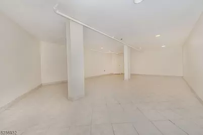 290 Union Blvd, Totowa, NJ 07512 - Photo 13