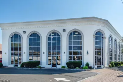 290 Union Blvd, Totowa, NJ 07512 - Photo 3
