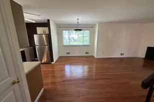 604 Wheatfield Ct, Raritan Township, NJ 08822 - Photo 7