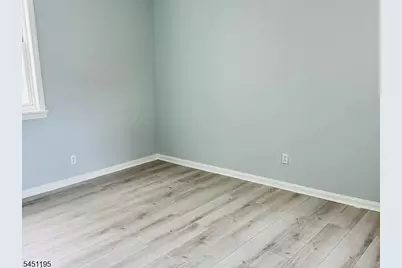704 N 6th St, Newark, NJ 07107 - Photo 7