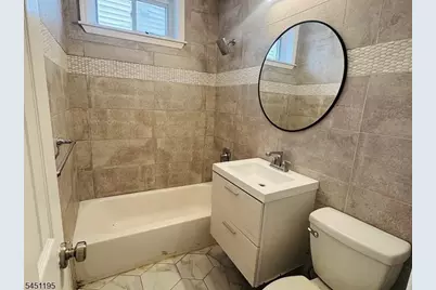 704 N 6th St, Newark, NJ 07107 - Photo 5