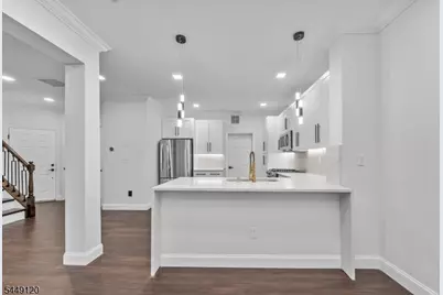 64 George Russell Way, Clifton, NJ 07013 - Photo 15