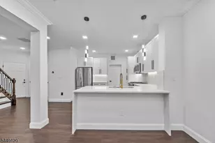 64 George Russell Way, Clifton, NJ 07013 - Photo 15