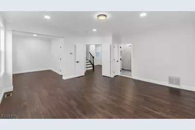 64 George Russell Way, Clifton, NJ 07013 - Photo 19