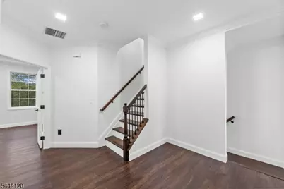 64 George Russell Way, Clifton, NJ 07013 - Photo 17