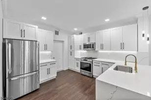 64 George Russell Way, Clifton, NJ 07013 - Photo 13