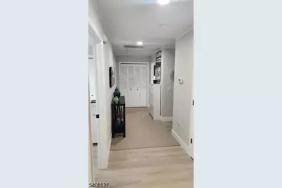 731 Lake Ave #2, Lyndhurst Township, NJ 07071 - Photo 7