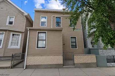 62 Highland St, Paterson, NJ 07524 - Photo 1