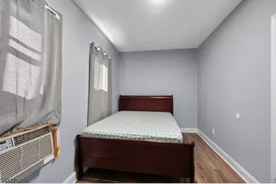 62 Highland St, Paterson, NJ 07524 - Photo 11