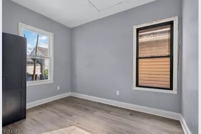 62 Highland St, Paterson, NJ 07524 - Photo 9