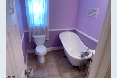 8 Diana Ct, Lebanon Township, NJ 07830 - Photo 3