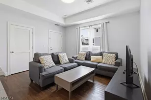 25 Grunwald St, Clifton, NJ 07013 - Photo 5