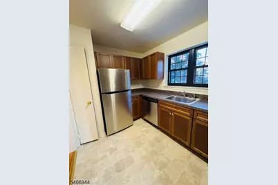 181 Long Hill Rd #I-2, Little Falls Township, NJ 07424 - Photo 5