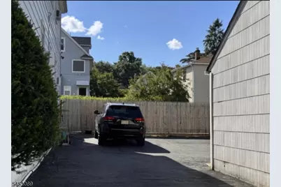 44 Parkway, Bloomfield, NJ 07003 - Photo 9
