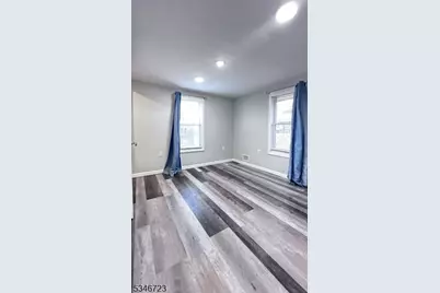77 Rector St, Millburn, NJ 07041 - Photo 9