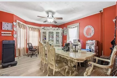54 E Pennsylvania Ave, Woodbridge Township, NJ 07001 - Photo 5