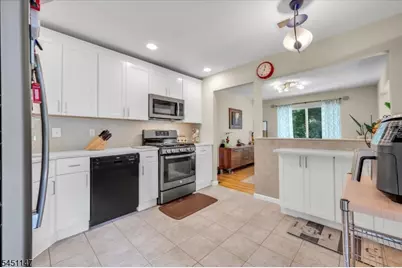 1706 Park Pl, Springfield, NJ 07081 - Photo 9