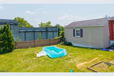 110 Patricia Pl, Clifton, NJ 07012 - Photo 27