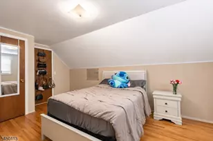 110 Patricia Pl, Clifton, NJ 07012 - Photo 11