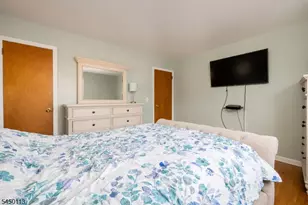 110 Patricia Pl, Clifton, NJ 07012 - Photo 9