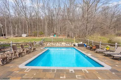 194 Fairview Ave, Washington Township, NJ 07853 - Photo 39