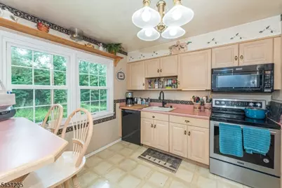21 Hall Avenue, Denville, NJ 07834 - Photo 9