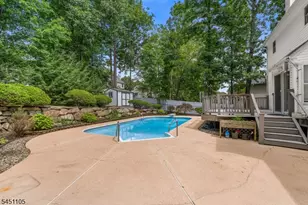 25 Sherwood Pl, Wharton, NJ 07885 - Photo 27