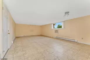 80 Deer Hill Rd, Tewksbury Township, NJ 08833 - Photo 29