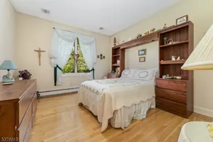 80 Deer Hill Rd, Tewksbury Township, NJ 08833 - Photo 23