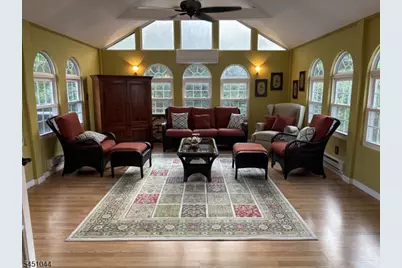 8 Stiles Ln, Franklin Township, NJ 08823 - Photo 17