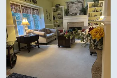 8 Stiles Ln, Franklin Township, NJ 08823 - Photo 11