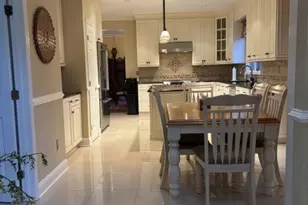 8 Stiles Ln, Franklin Township, NJ 08823 - Photo 5
