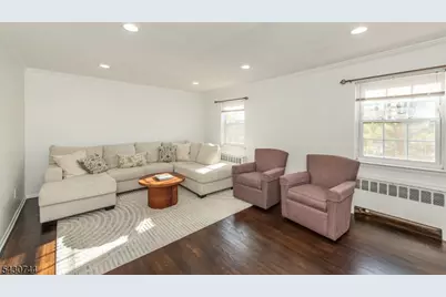 15 Wedgewood Drive #85, Verona, NJ 07044 - Photo 5