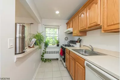 15 Wedgewood Drive #85, Verona, NJ 07044 - Photo 7