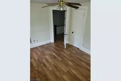 323 Irwin St, Phillipsburg, NJ 08865 - Photo 11