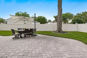 40 Oleander Way, Clark Township, NJ 07066 - Photo 19