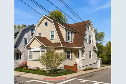 1 Pocahontas St #B, Morristown, NJ 07960 - Photo 9