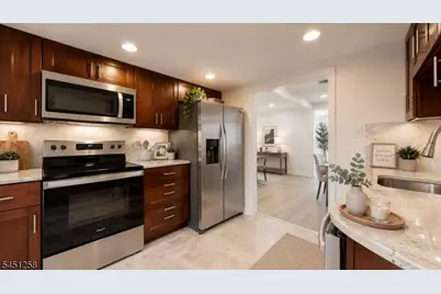 1 Pocahontas St #B, Morristown, NJ 07960 - Photo 1