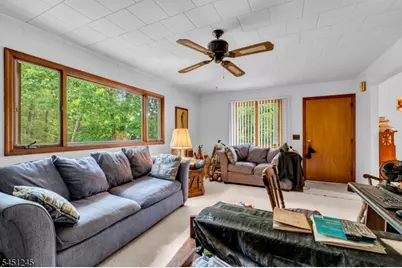10 Sussex St, Byram Township, NJ 07874 - Photo 29