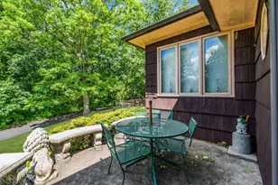 10 Sussex St, Byram Township, NJ 07874 - Photo 5
