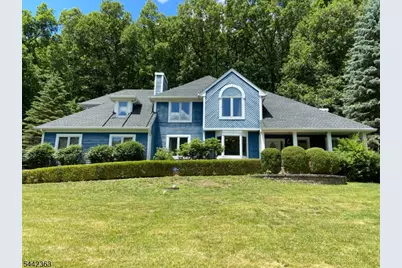 39 Radcliffe Dr, Sparta Township, NJ 07871 - Photo 1