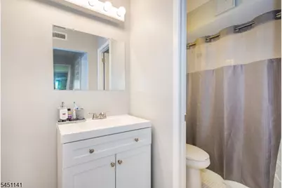 521 Piermont Ave #119, River Vale Township, NJ 07675 - Photo 13