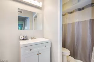 521 Piermont Ave, River Vale Township, NJ 07675 - Photo 13