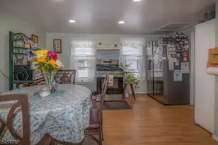 280 E Hazelwood Ave, Rahway, NJ 07065 - Photo 5